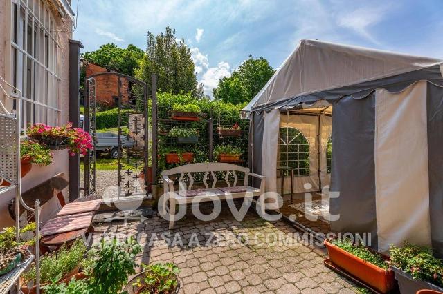 2-room flat in Via Rebisello 12, Luino - Photo 1