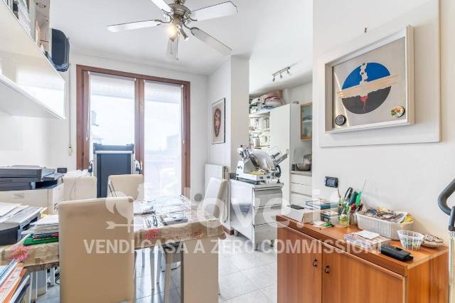 2-room flat in Via Gino Bozzini 1, Verona - Photo 1