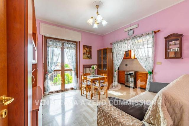 2-room flat in Piazza San Rocco 1, Rivoli - Photo 1