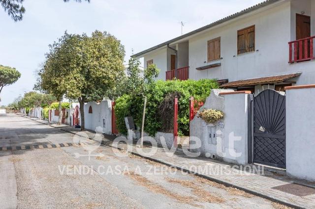 Terraced house in Via Perseo 21, Sabaudia - Photo 1