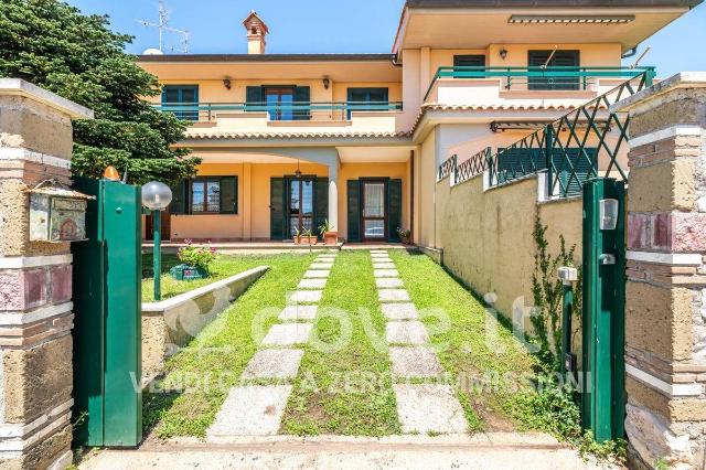 Terraced house in Via Gaspara Stampa 11, Anzio - Photo 1