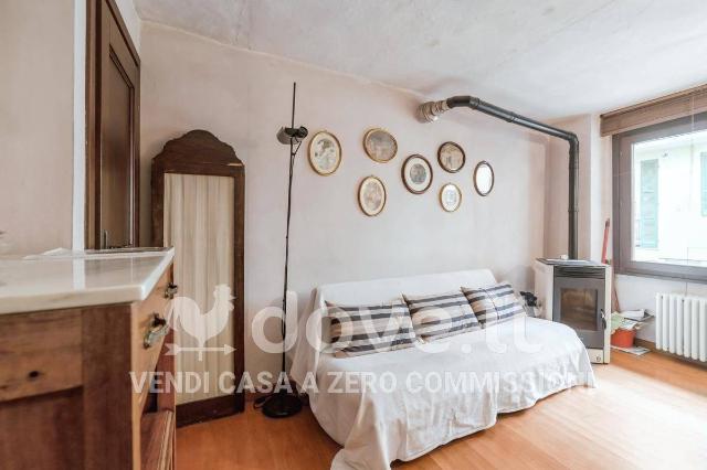 Detached house in Via Dietro Il Muro 6, Varzi - Photo 1