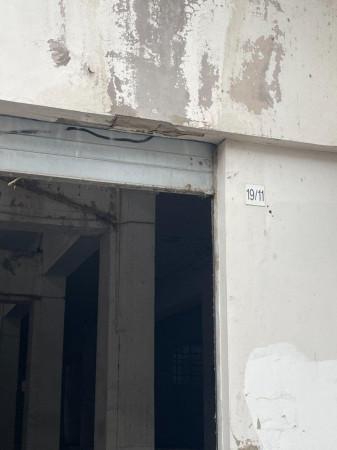 Magazzino in Via Silvio Pellico 19, Pomezia, {3} - Foto 1
