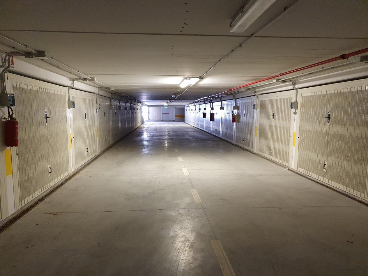 Parcheggio chiuso in , Sestri Levante, {3} - Foto 1