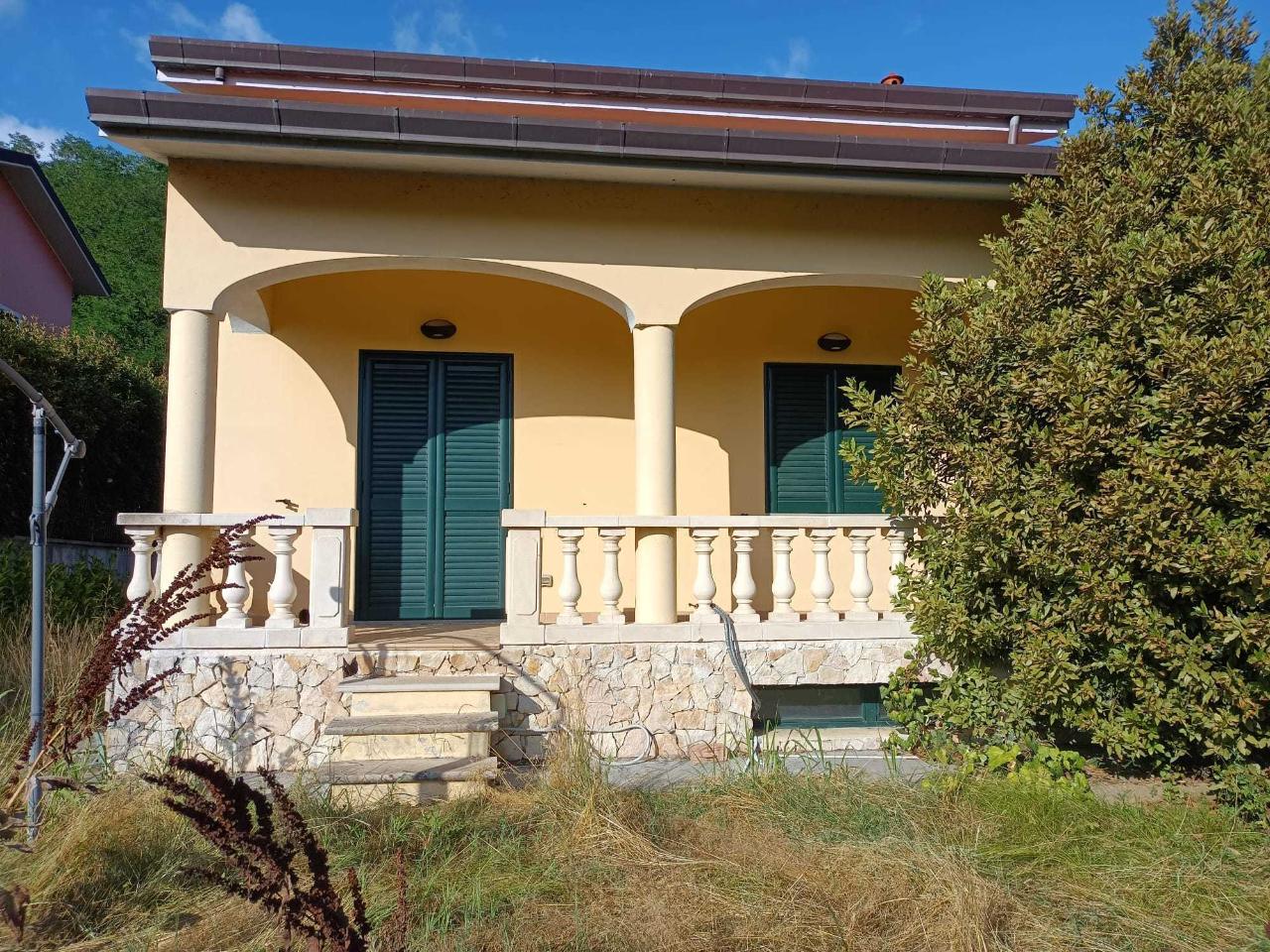Casa indipendente in vendita a Podenzana