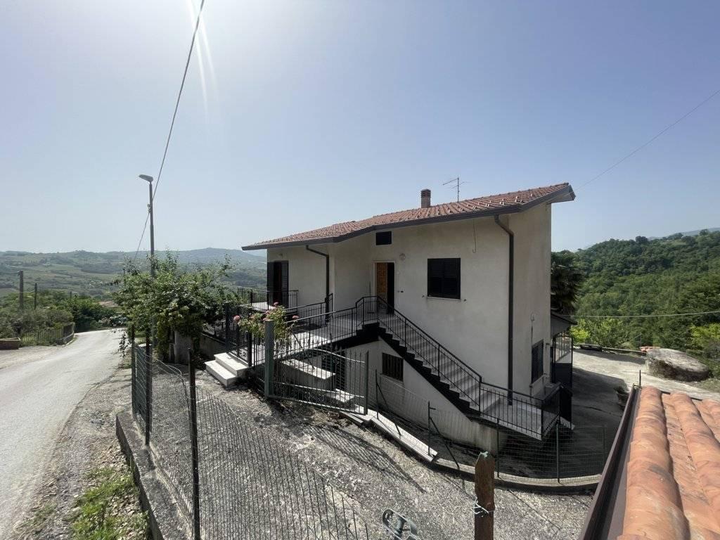 Casa indipendente in vendita a Montemarano