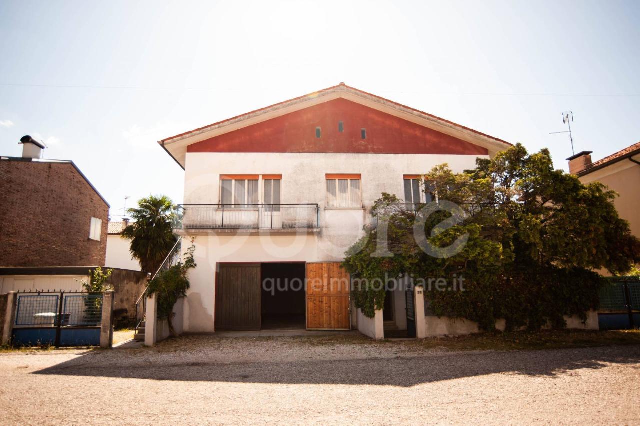 Casa indipendente in vendita a Udine