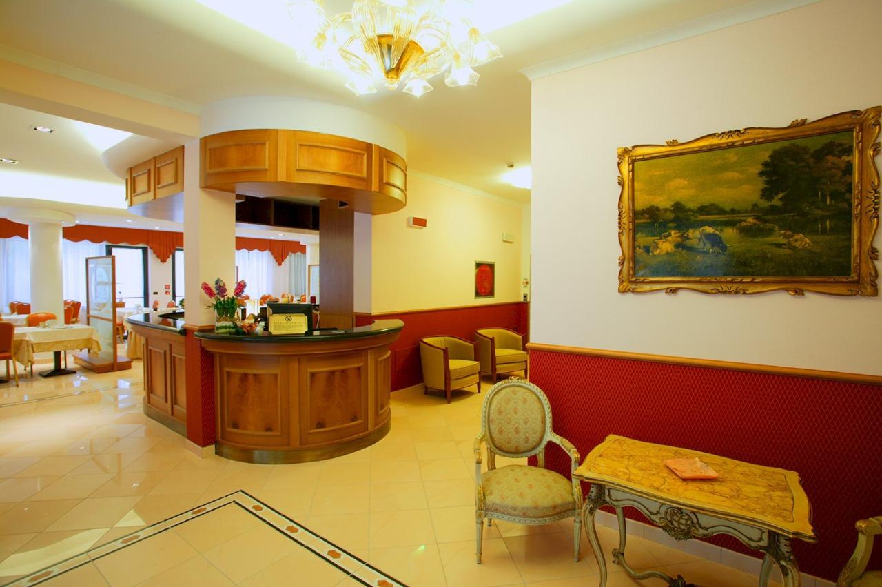 Albergo in Viale Terme, Castel San Pietro Terme, {3} - Foto 1