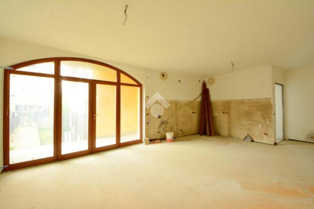 2-room flat in Via G. Mazzini 35, Cornate d'Adda - Photo 1