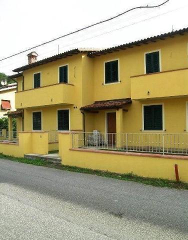 Terraced house in a Roma 30, Borgo a Mozzano - Photo 1