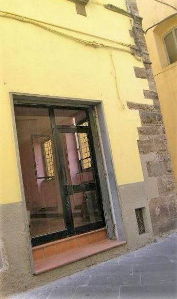 Locale commerciale in a S. Giorgio 42, Lucca, {3} - Foto 2