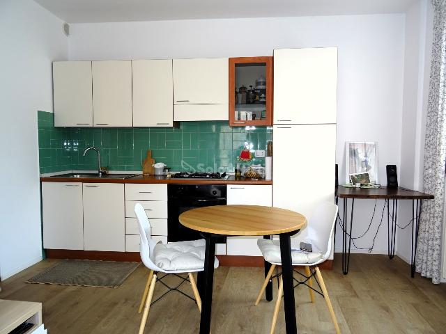 2-room flat in {3}, - Photo 1