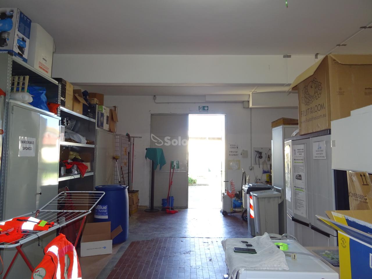 Magazzino in , Ostra, {3} - Foto 2