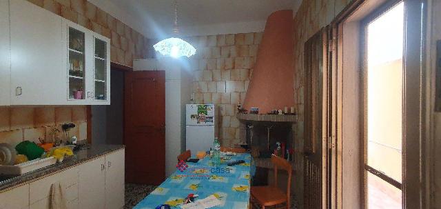 Apartament in {3}, Via Filippo Turati - Photo 1