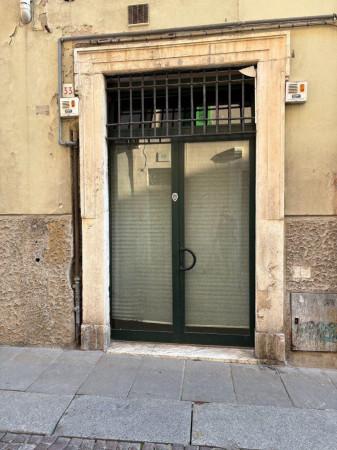 Negozio in Via Carlo Cattaneo, Brescia, {3} - Foto 1