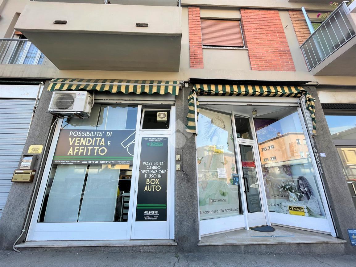 Negozio in Via dell'Istria 116, Trieste - Foto 1
