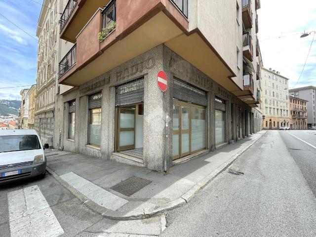 Geschäft in Via S. Giacomo in Monte 16, Trieste - Foto 1