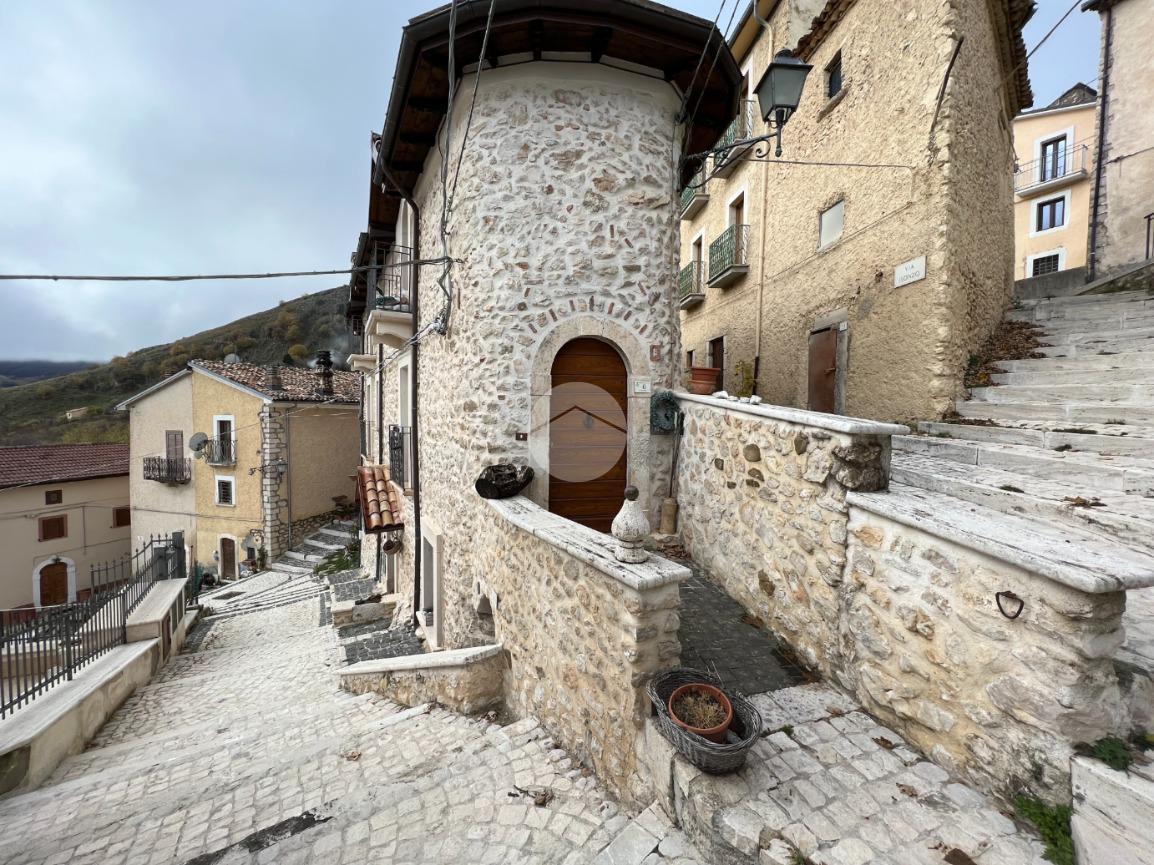 Appartamento in vendita a Rocca Di Cambio
