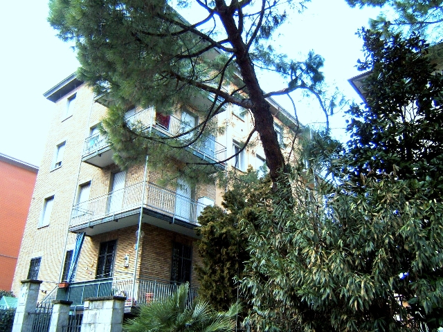 Vierzimmerwohnung in Via Lodovico Ariosto 6, Casalecchio di Reno - Foto 1