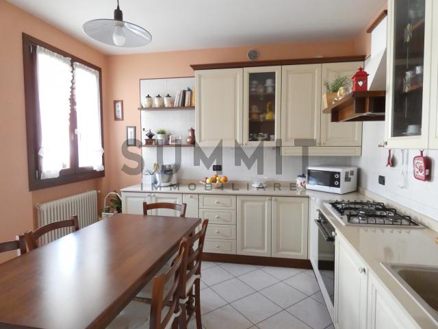 3-room flat in {3}, - Photo 1