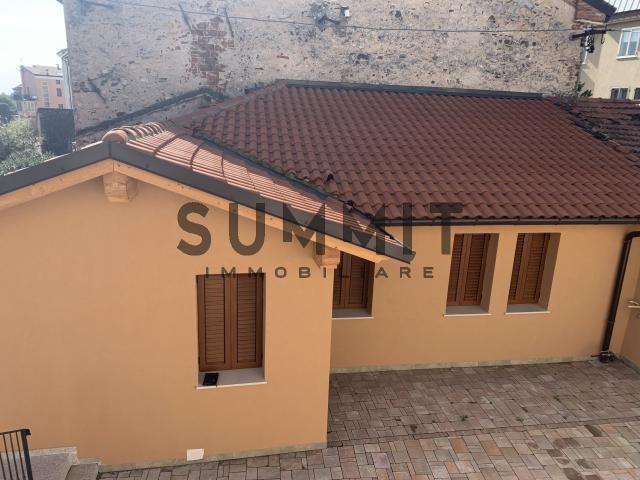 2-room flat in {3}, Schio - Photo 1