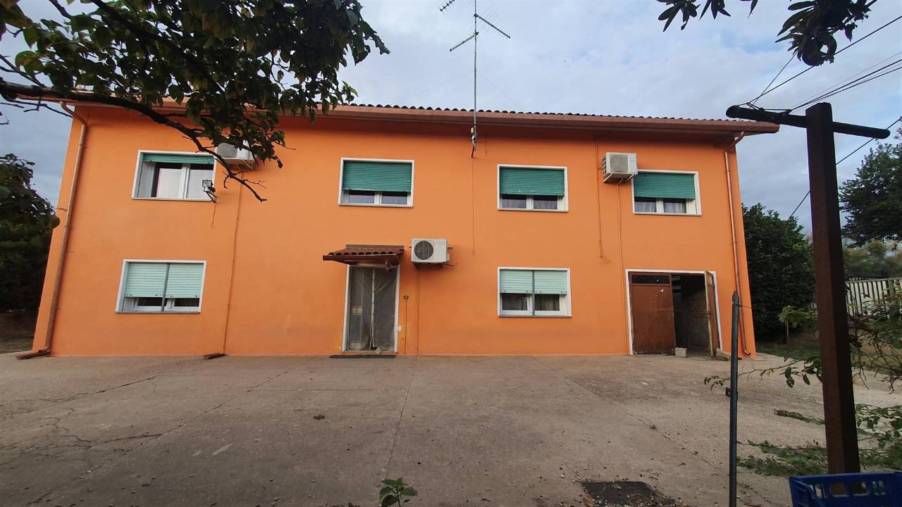 Casa indipendente in vendita a Ospedaletto Euganeo