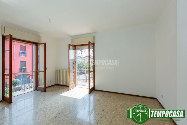 3-room flat, Pandino - Photo 1