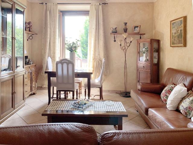 3-room flat in Via Lambro 7, Inverigo - Photo 1