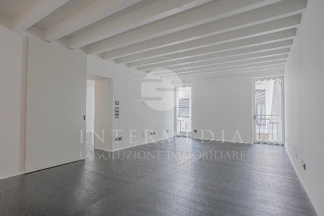 4-room flat in {3}, - Photo 1