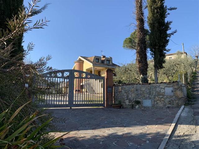 Mansion in Via Maniano, Frosinone - Photo 1