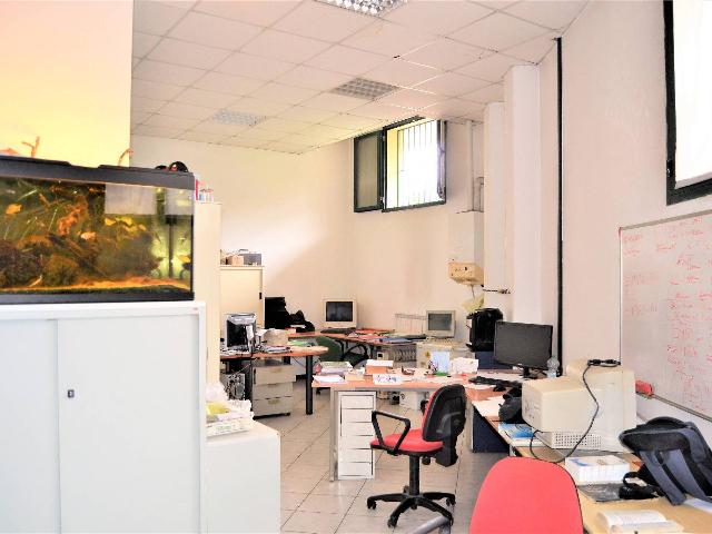 Shared office in Via Augusto Murri 14, Monza - Photo 1