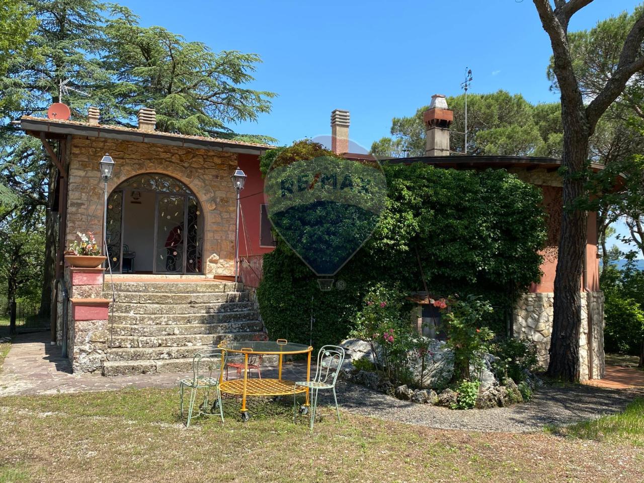 Villa in vendita a Radda In Chianti
