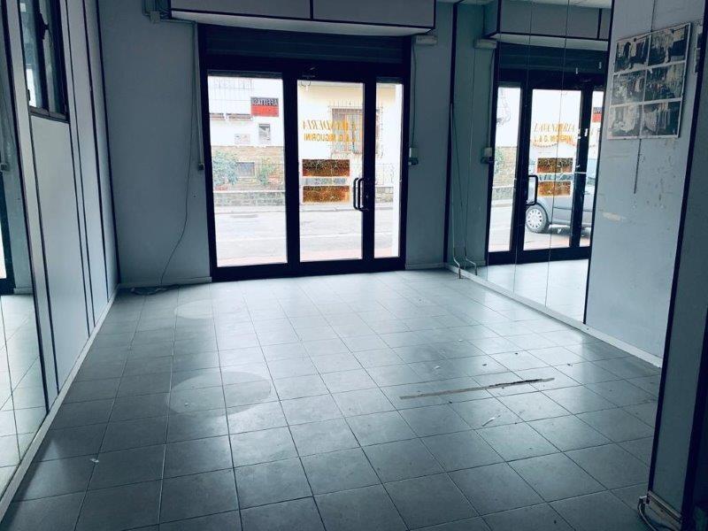 Laboratorio in Ratelli Rosselli 50055, Lastra A Signa, {3} - Foto 1
