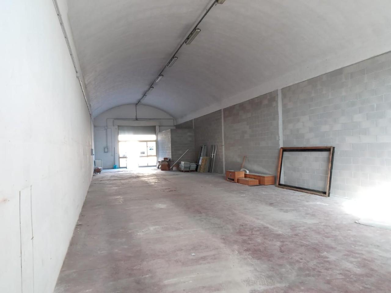 Magazzino in Si, Castelnuovo Berardenga, {3} - Foto 1
