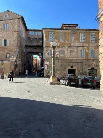 Shop, Siena - Photo 1