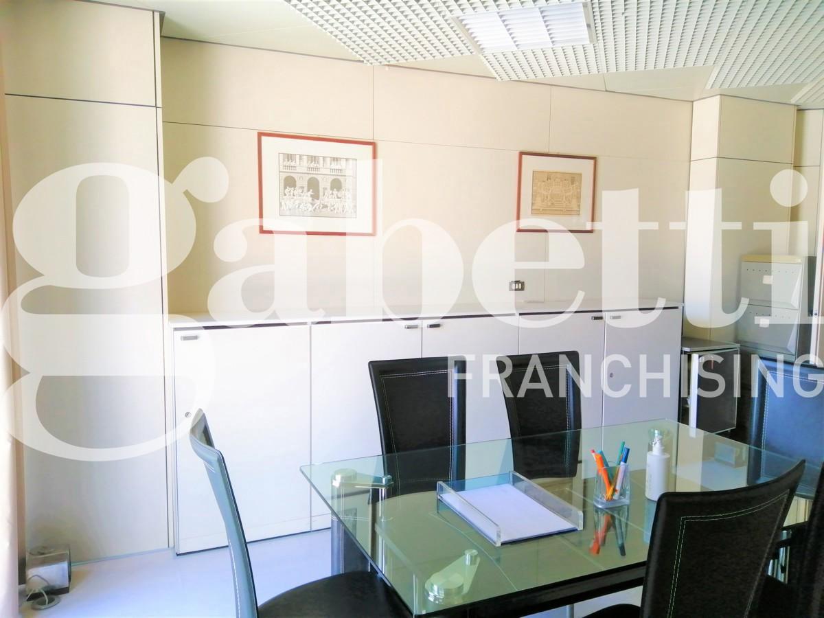 Ufficio in , Spoleto, {3} - Foto 2