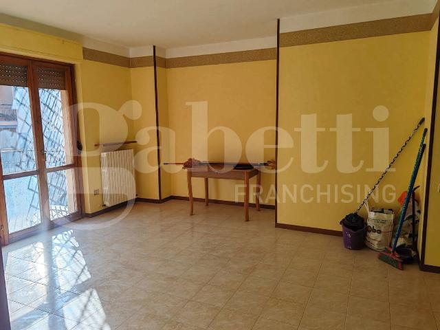 4-room flat in {3}, - Photo 1