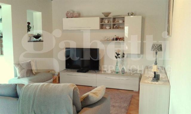 2-room flat in {3}, - Photo 1