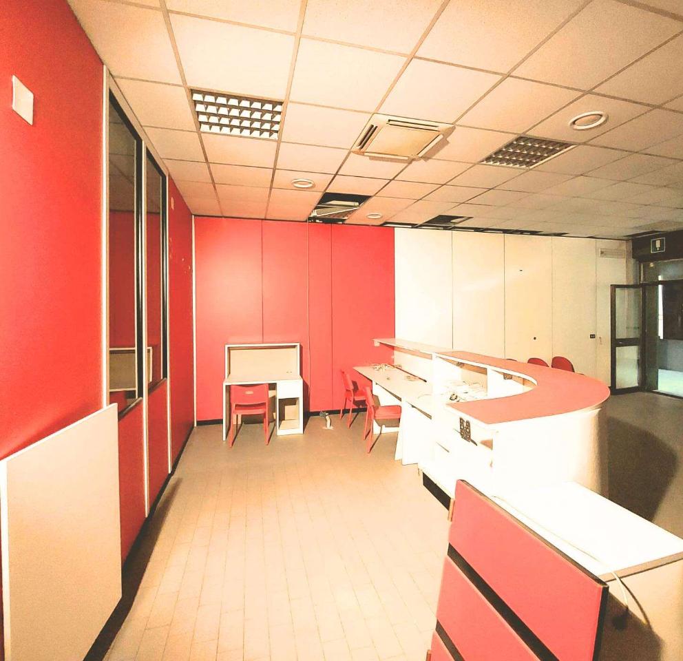Negozio in Corso Italia, Gorizia, {3} - Foto 2
