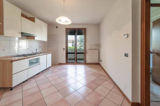 2-room flat in Via Domenico Campagnola, Brugine - Photo 1