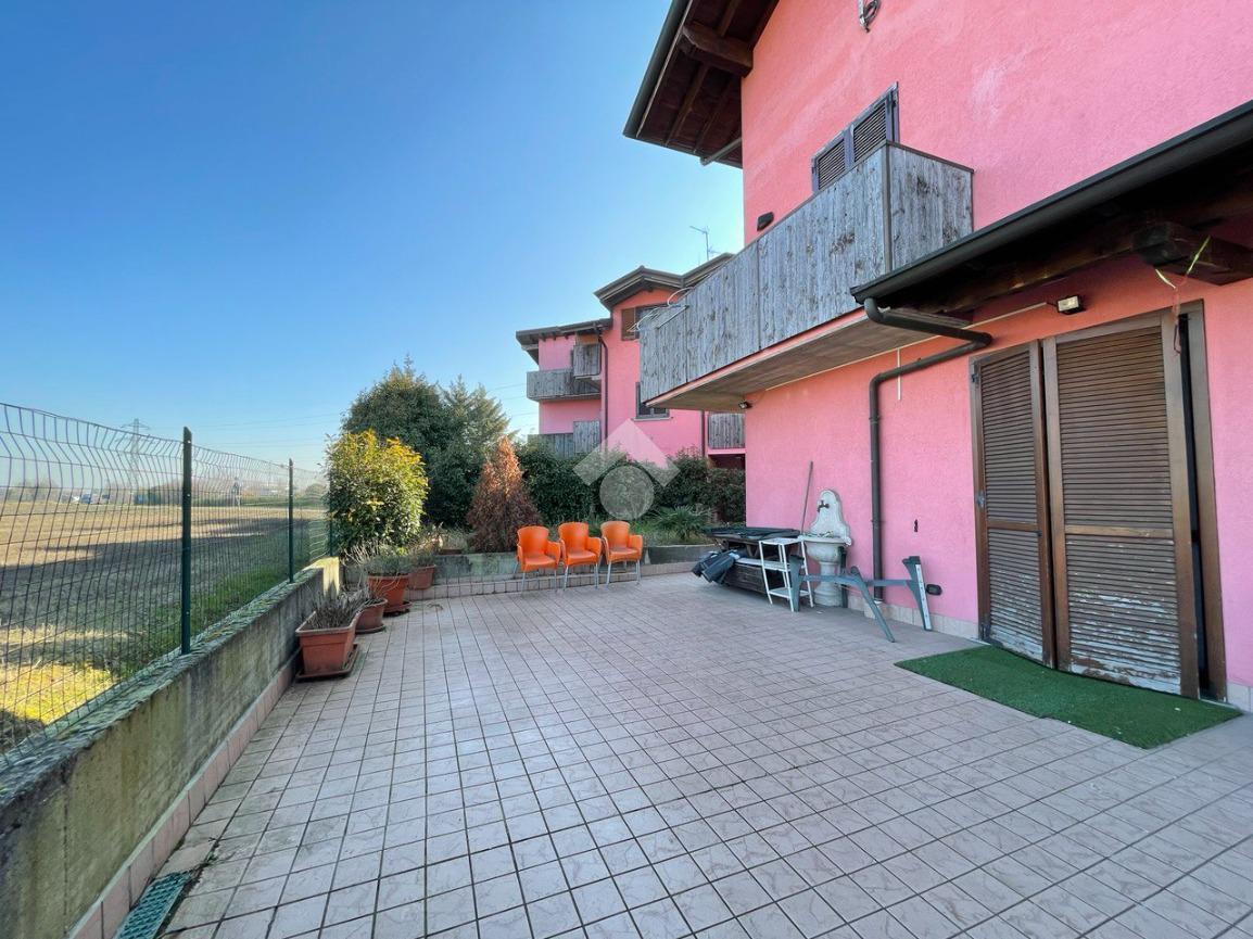 Villa in vendita a Trezzano Rosa