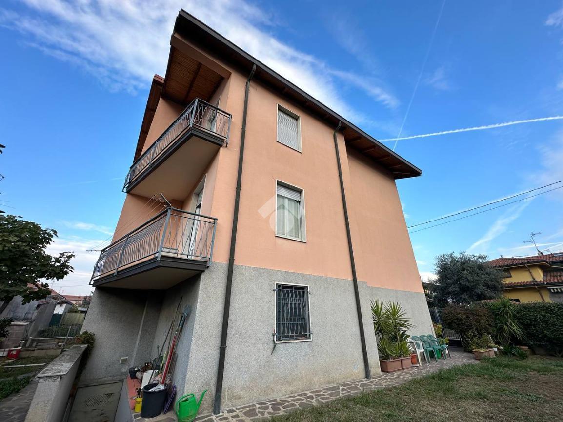 Villa in vendita a Pozzo D'Adda