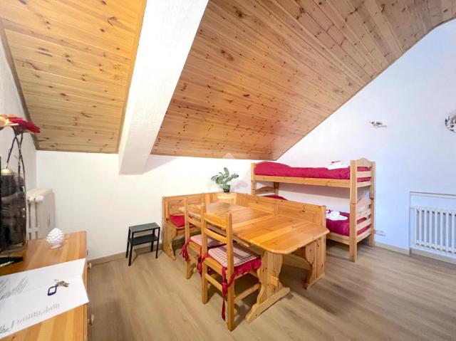 3-room flat in Via III Regimento Alpini 5, Sestriere - Photo 1