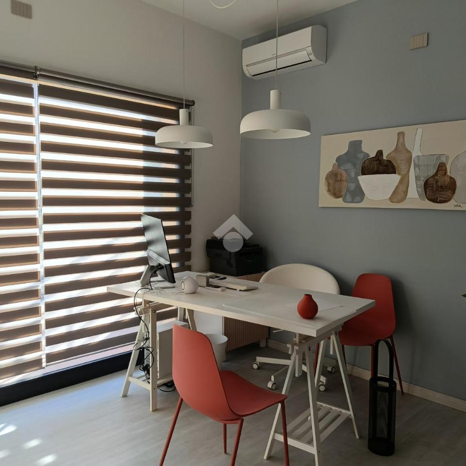 Negozio in Via Fiorezuola 1121, Cesena, {3} - Foto 2