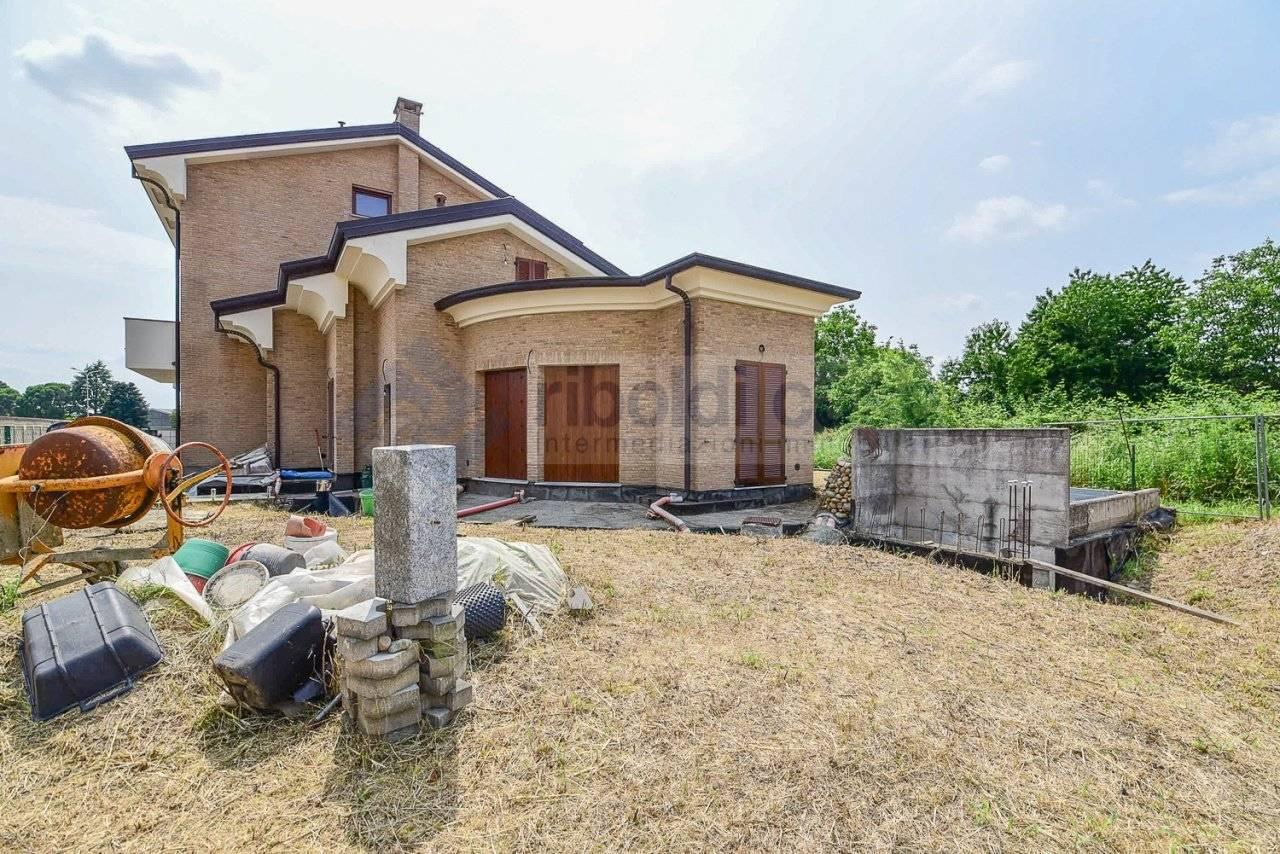 Villa in vendita a Giussano