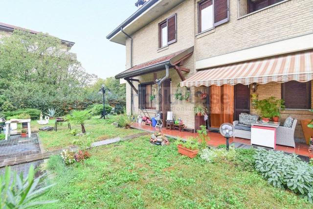 Villa in Via Pallavicini, Desio - Foto 1