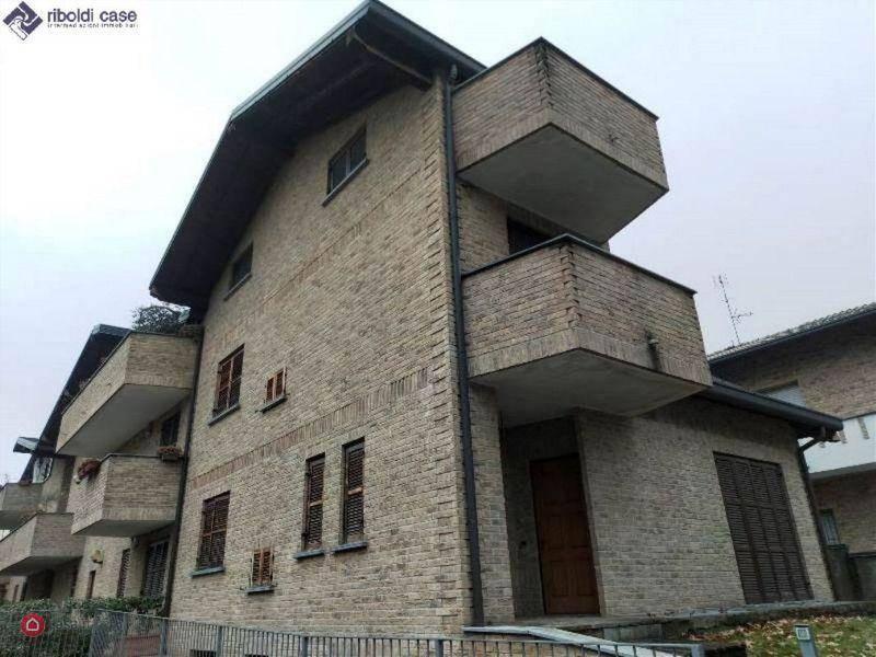 Casa indipendente in vendita a Bovisio-Masciago