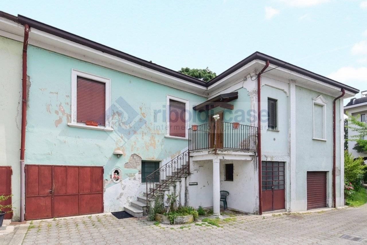 Villa in vendita a Giussano