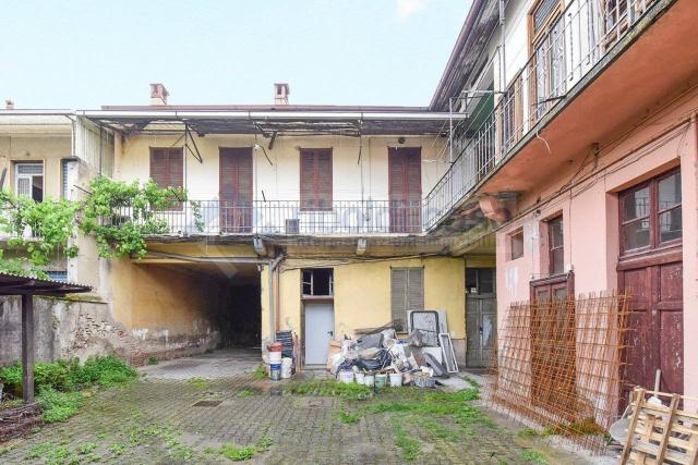 Rustico in Via Carducci, Seregno - Foto 1