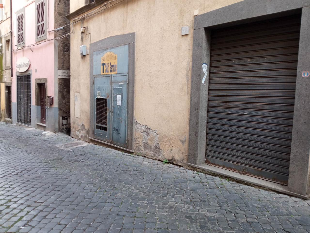 Negozio in , Vetralla, {3} - Foto 2